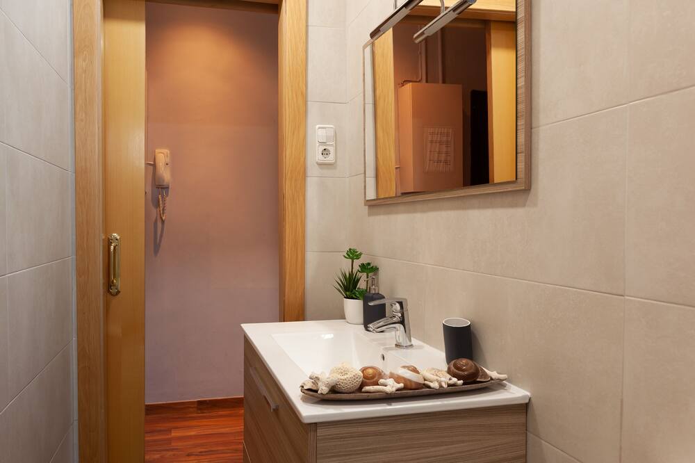 Photo of Bathroom in El Guinardo