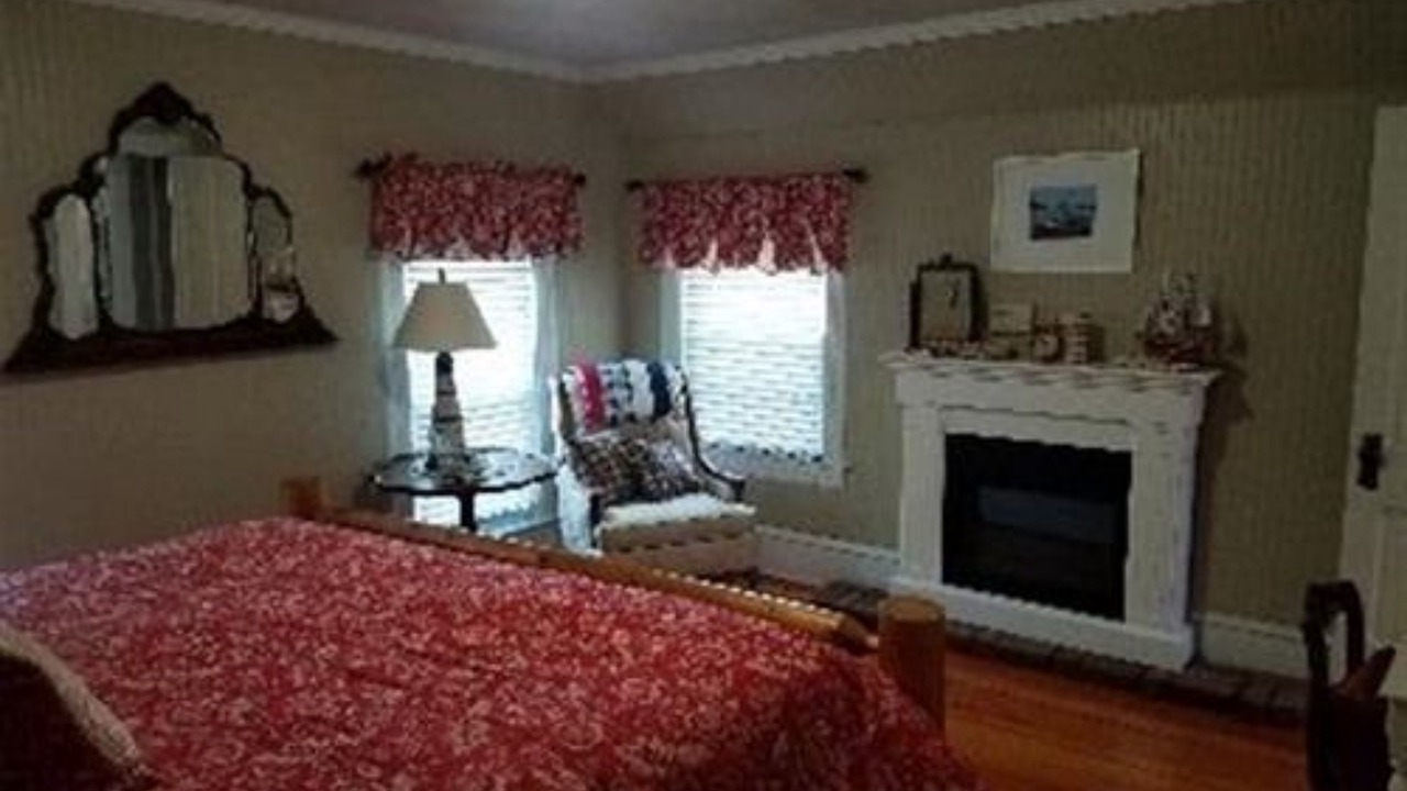 Photo of Bedroom in Antioch