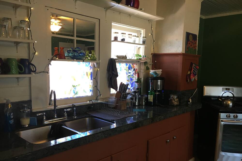 Photo of Kitchen in Southside
