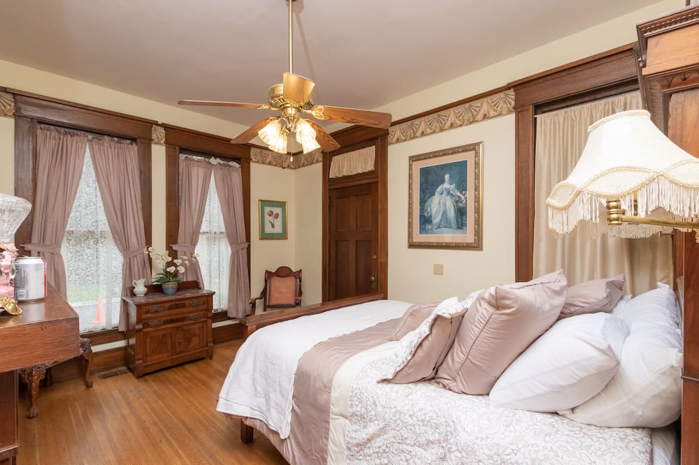 Photo of Bedroom in Micanopy