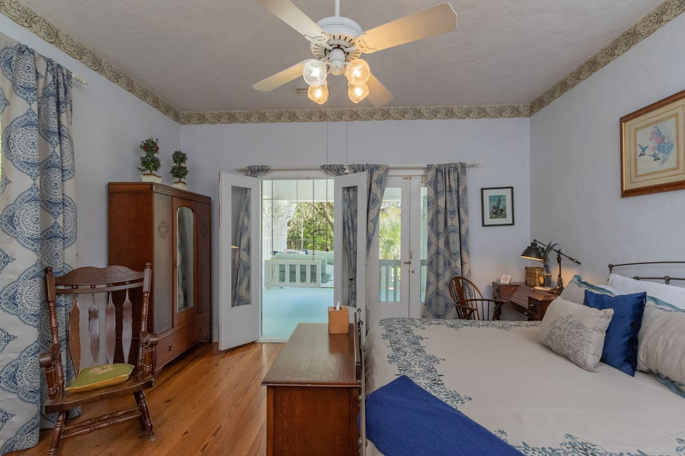 Photo of Bedroom in Micanopy