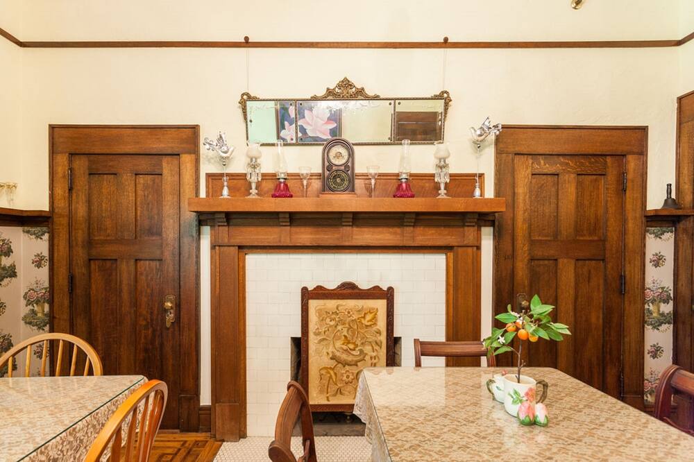 Photo of Others in Micanopy