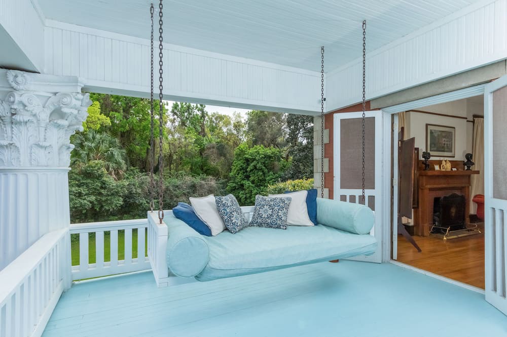 Photo of Livingroom in Micanopy