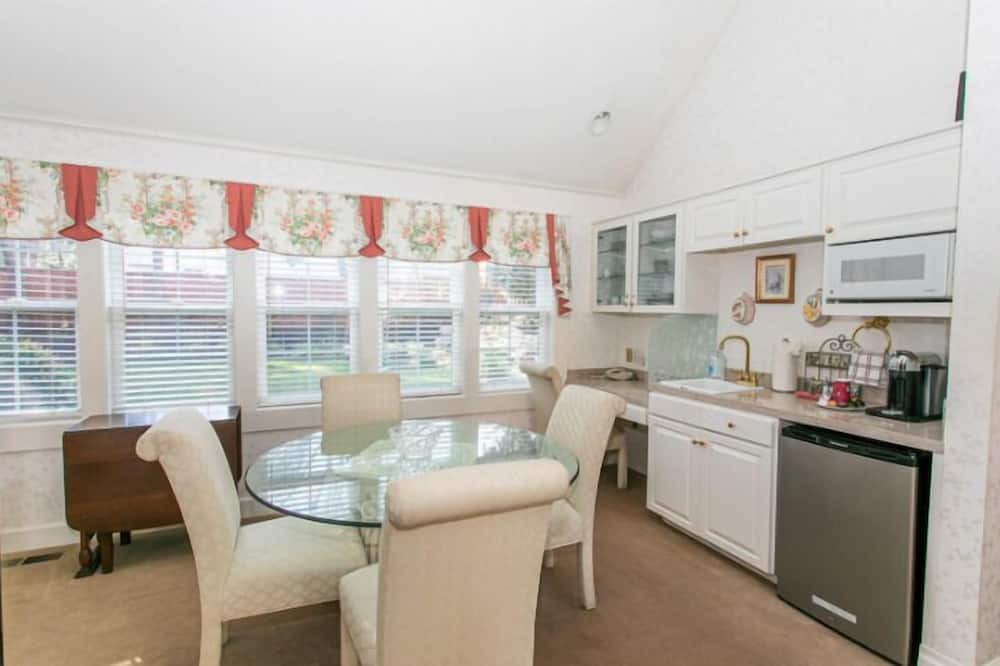 Photo of Others in Jacksonville