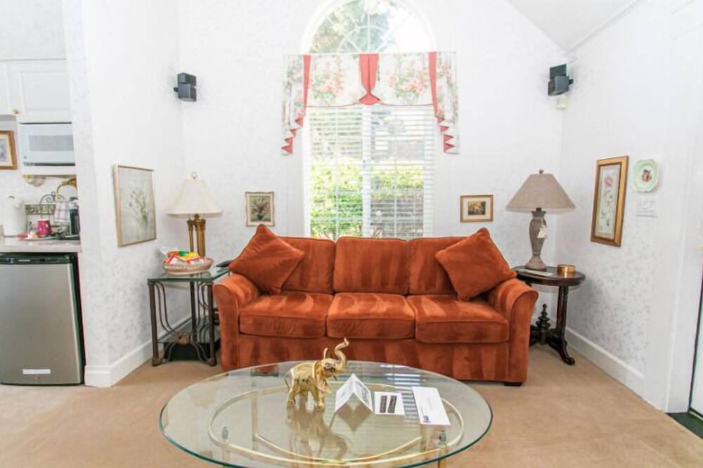 Photo of Others in Jacksonville