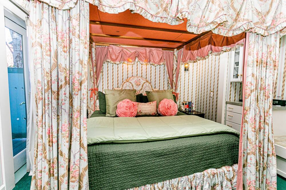 Photo of Others in Jacksonville