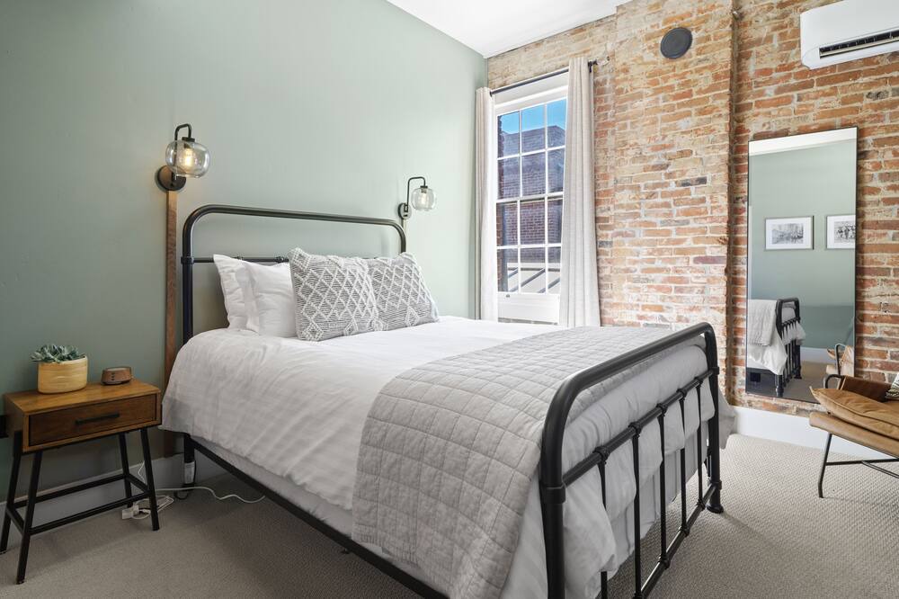 Photo of Others in Jacksonville