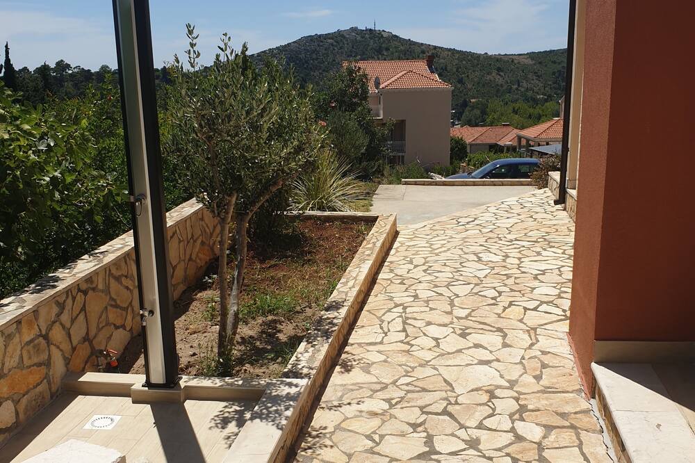 Photo of Patio Balcony in Brasina