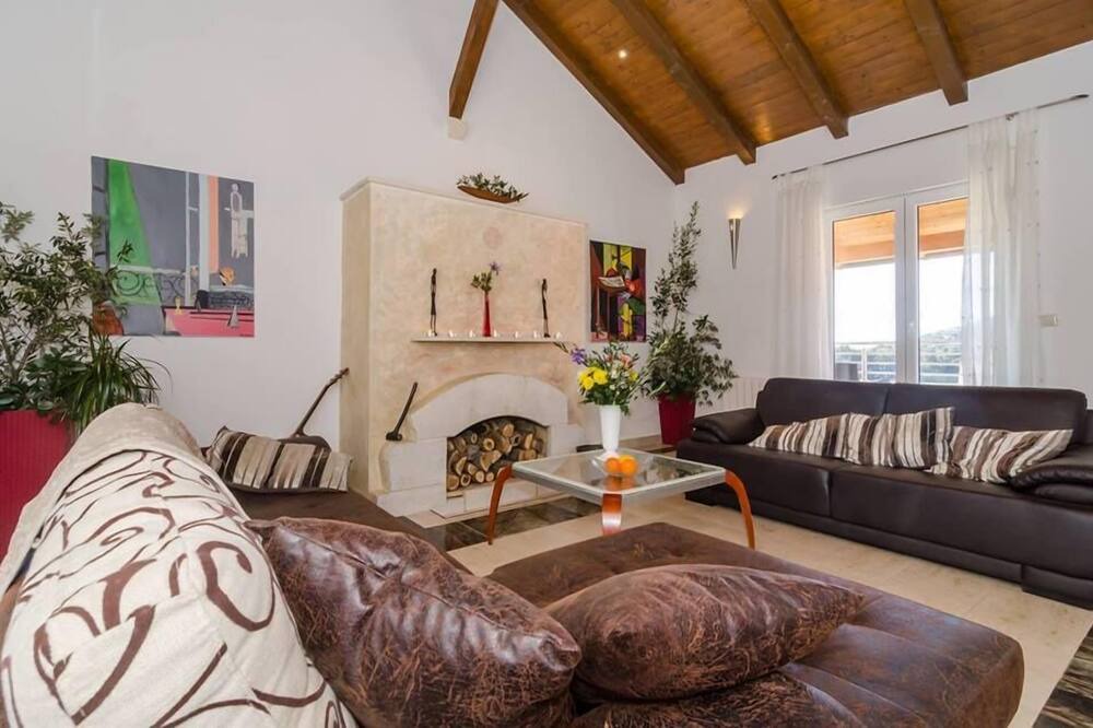 Photo of Livingroom in Brasina