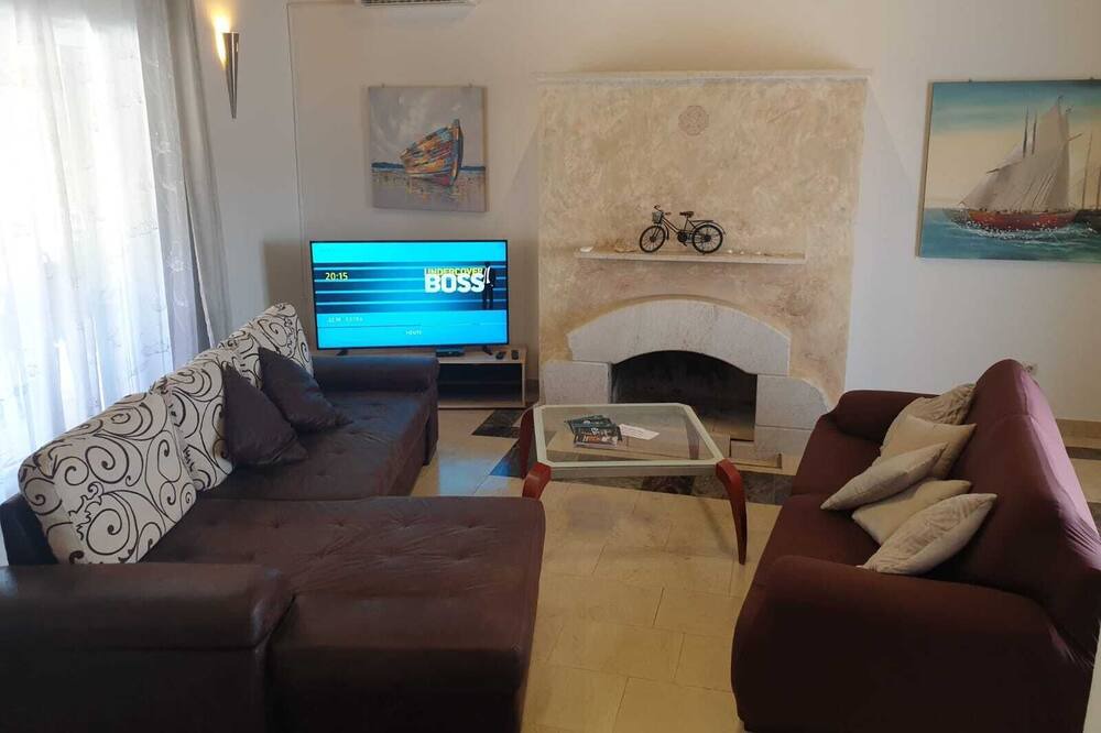 Photo of Livingroom in Brasina