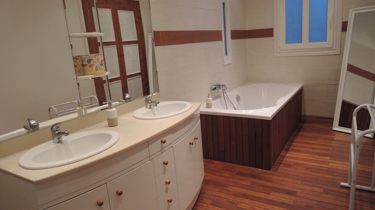 Photo of Bathroom in Sablon - Trudaine