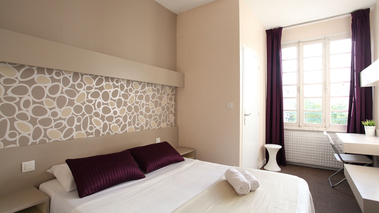 Photo of Bedroom in Downtown