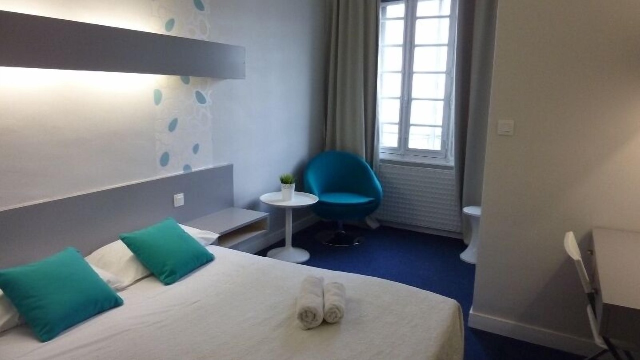 Photo of Bedroom in Downtown
