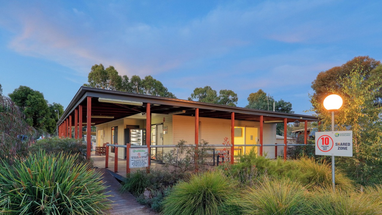 Photo of Kitchen in Yarrawonga