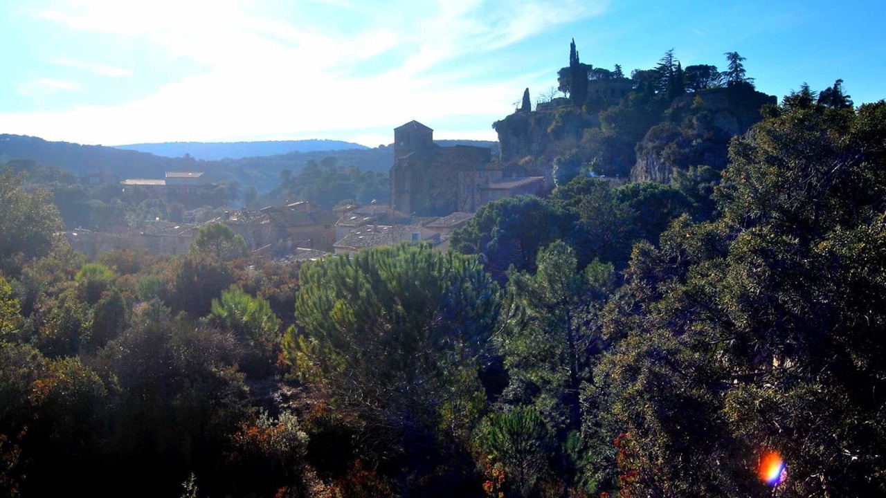 Photo of Others in Moureze