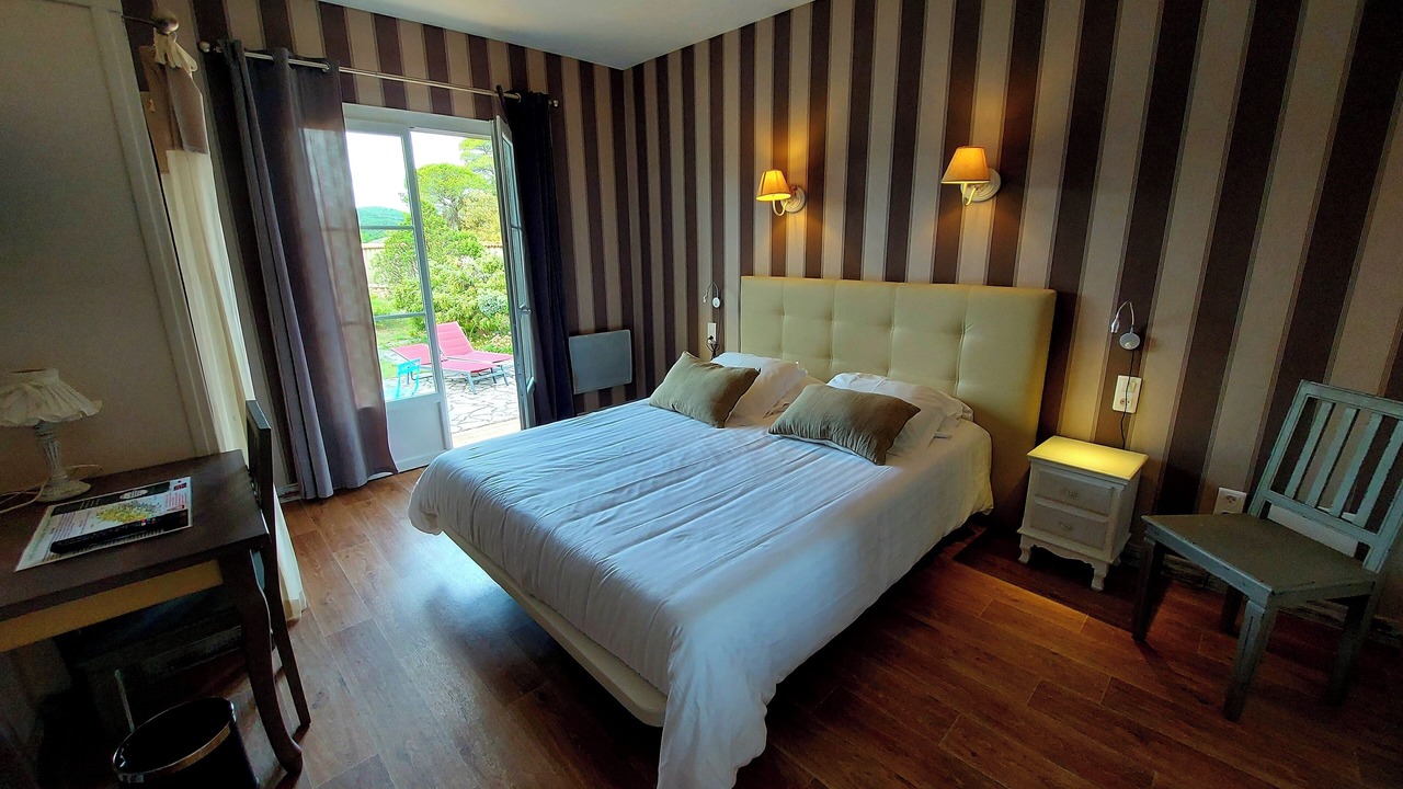 Photo of Bedroom in Moureze