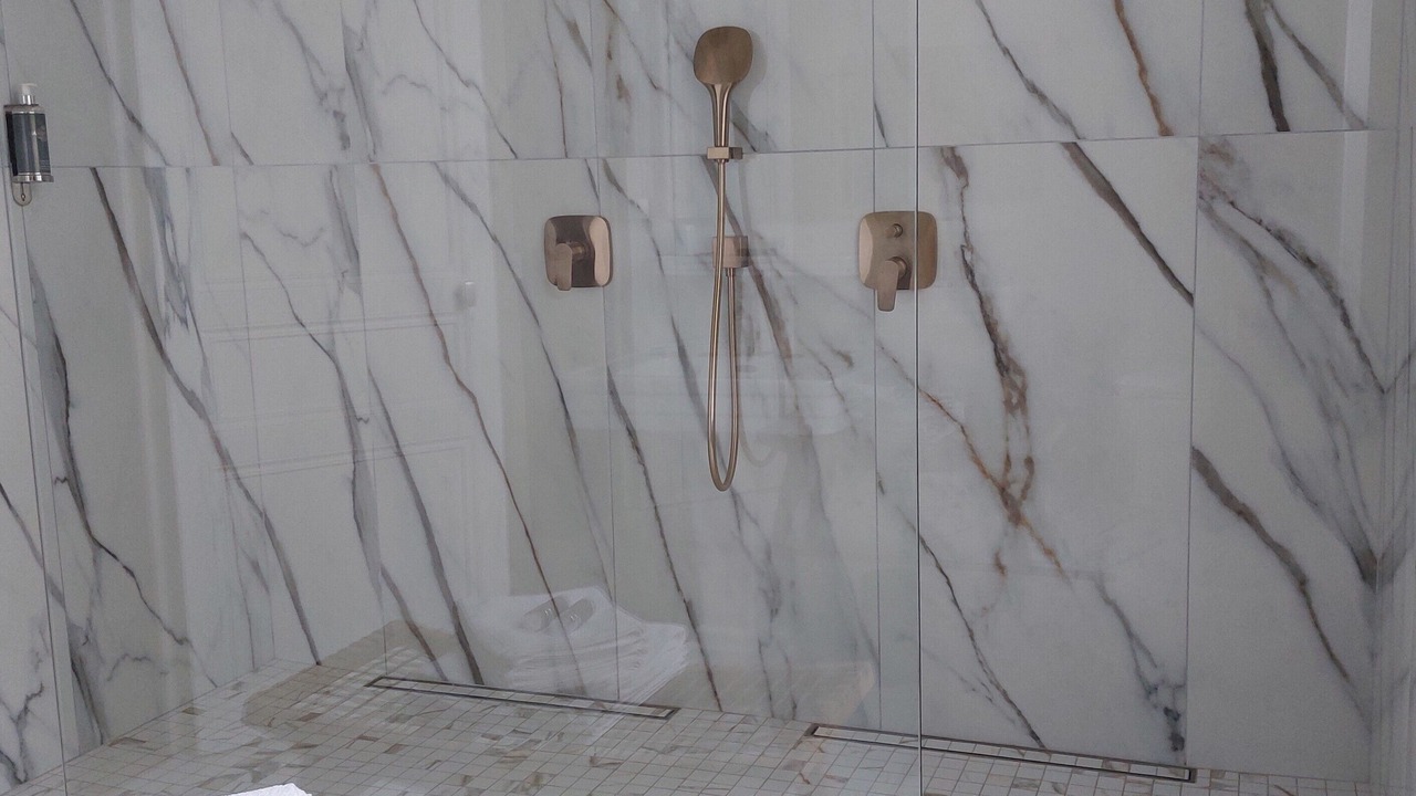 Photo of Bathroom in Oudon