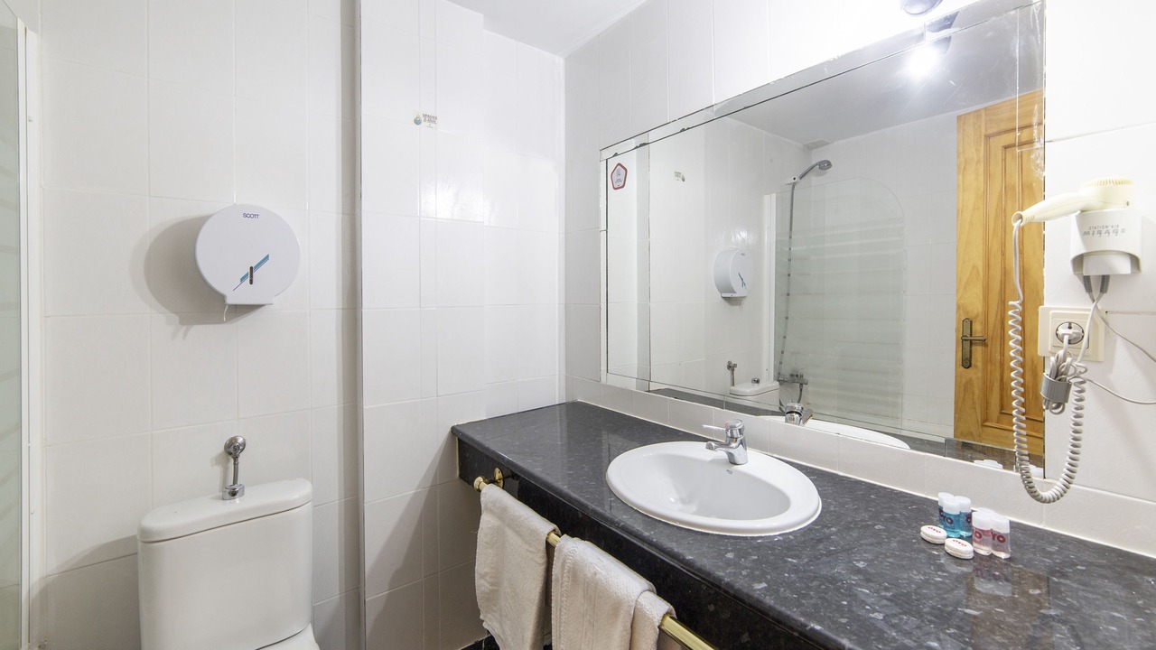 Photo of Bathroom in Carrascosa del Campo