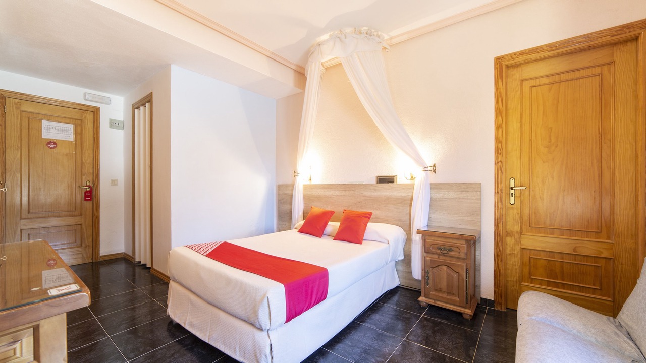 Photo of Bedroom in Carrascosa del Campo