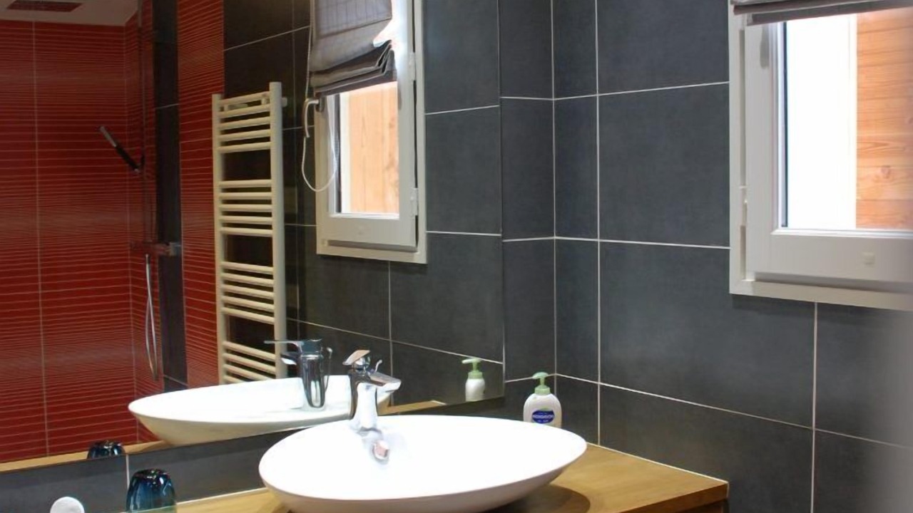 Photo of Bathroom in Saint-Magne-de-Castillon