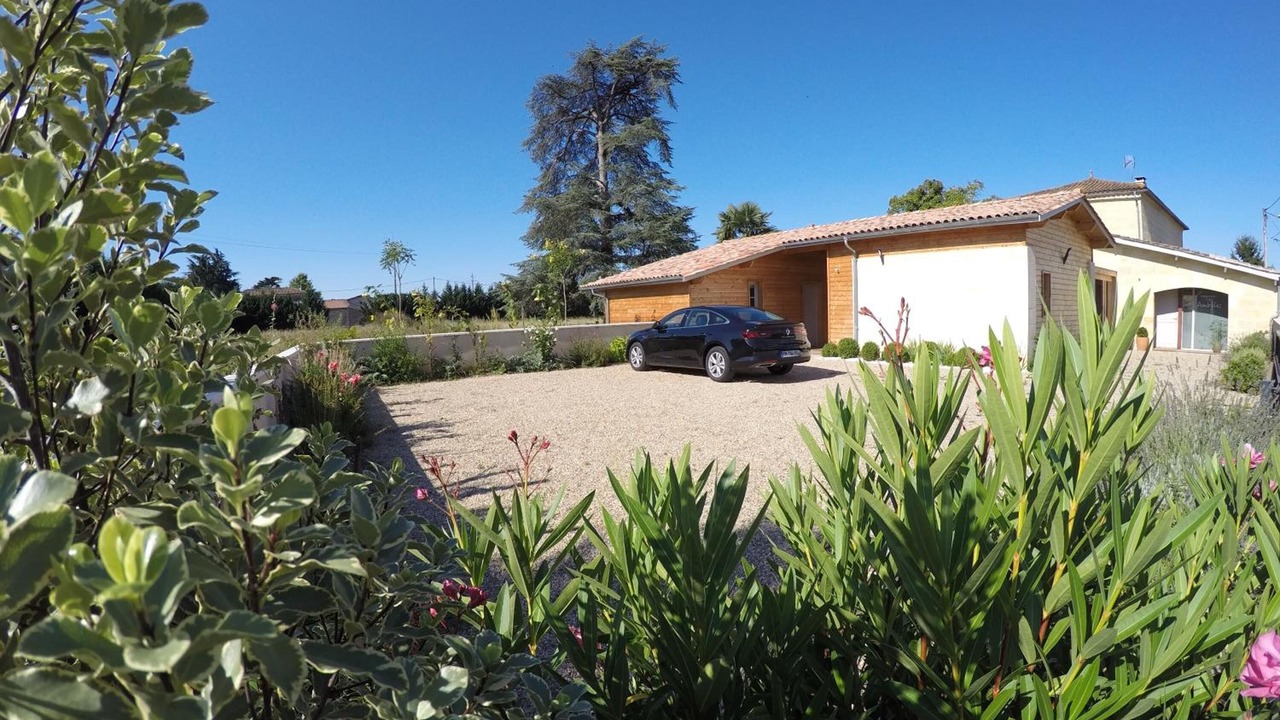 Photo of Outdoor in Saint-Magne-de-Castillon