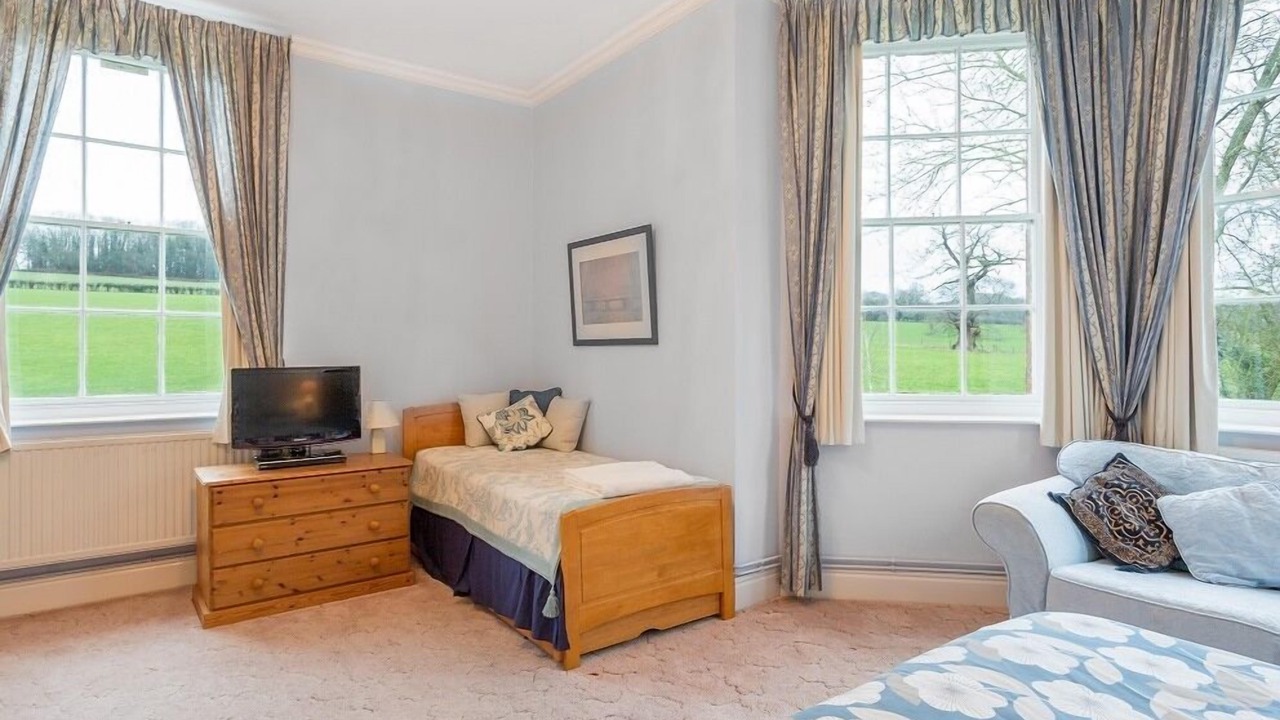 Photo of Outdoor in Ebbesborne Wake