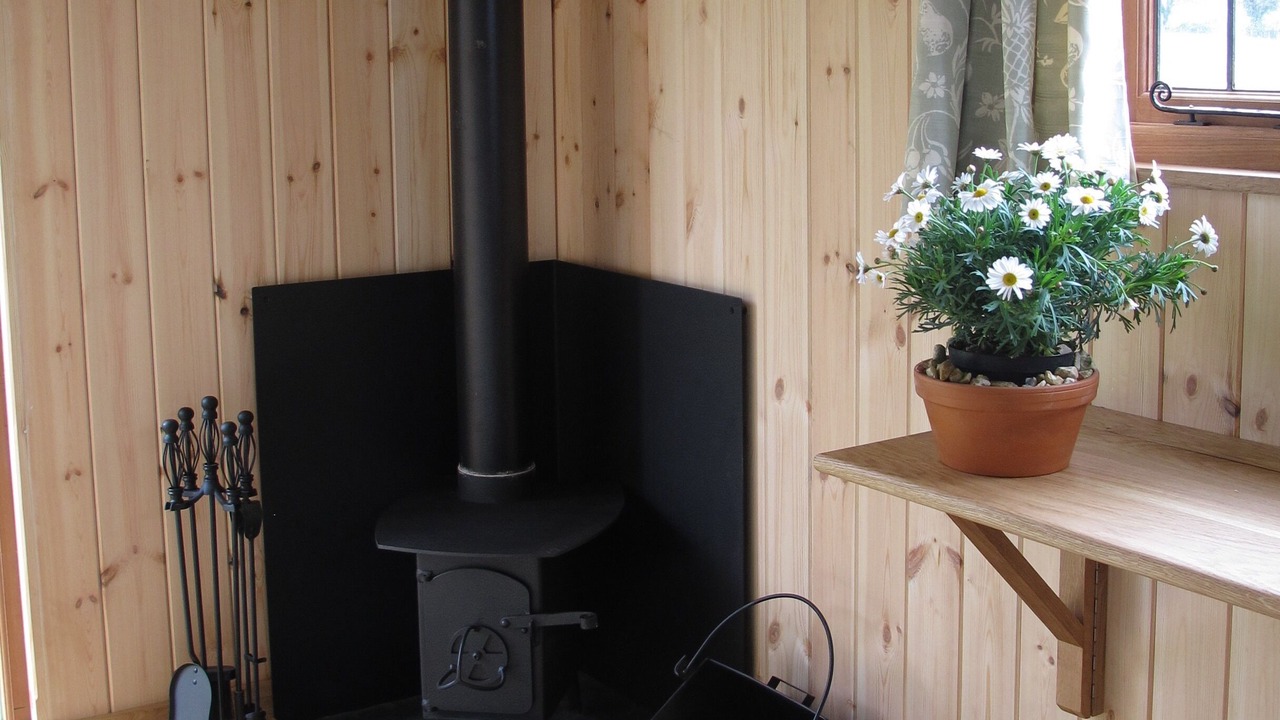 Photo of Others in Ebbesborne Wake