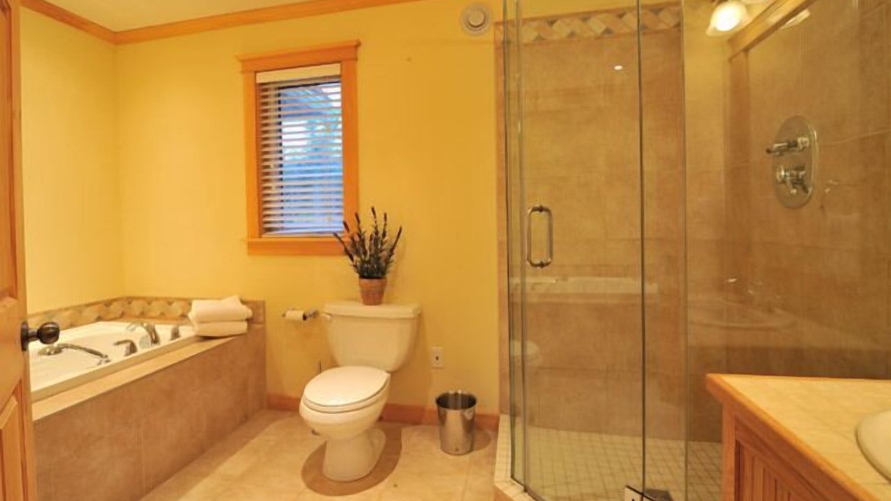 Photo of Bathroom in Humber Valley