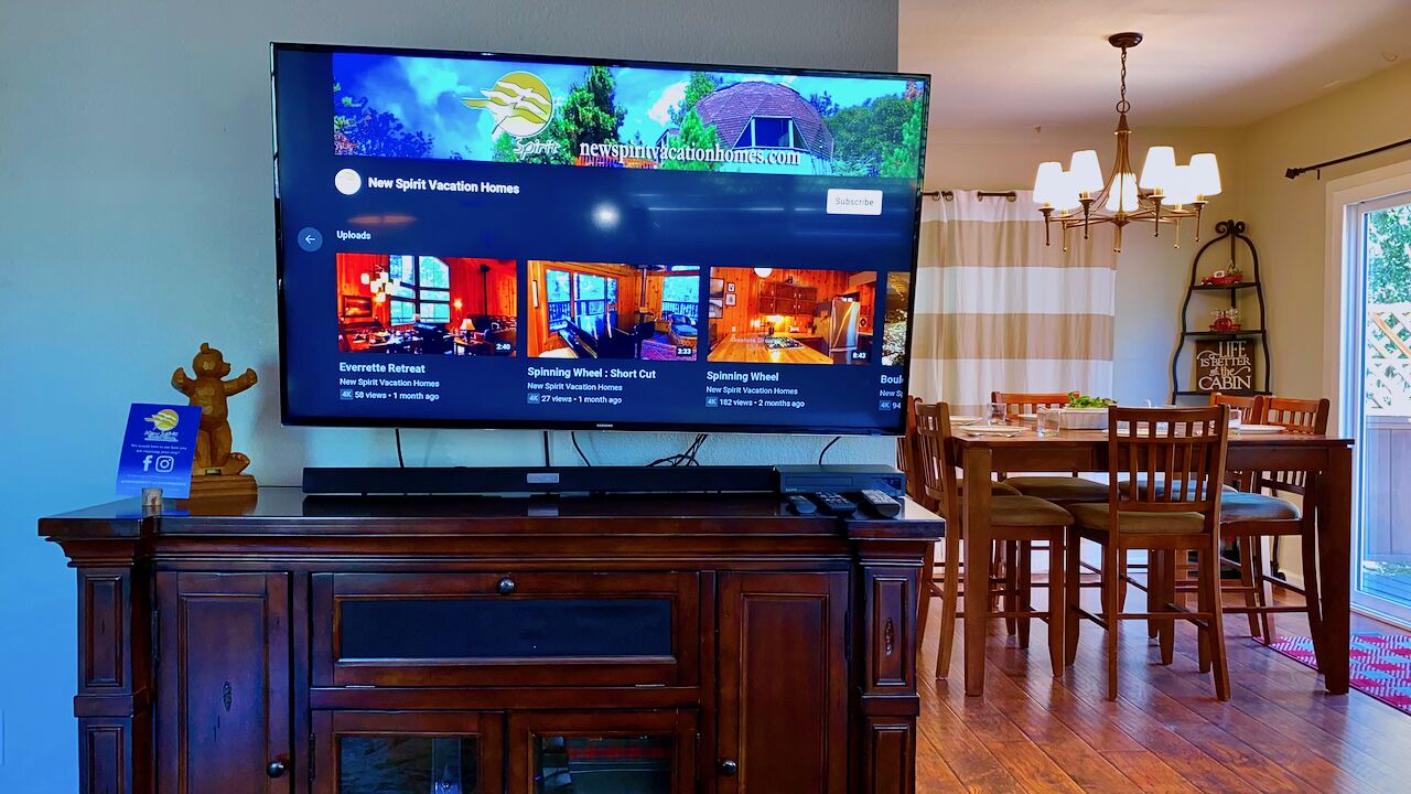 Photo of Livingroom in Pine Cove