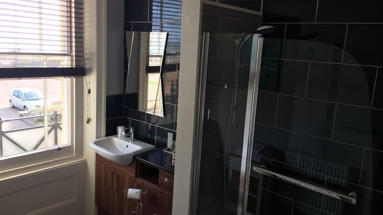 Photo of Bathroom in Lowestoft