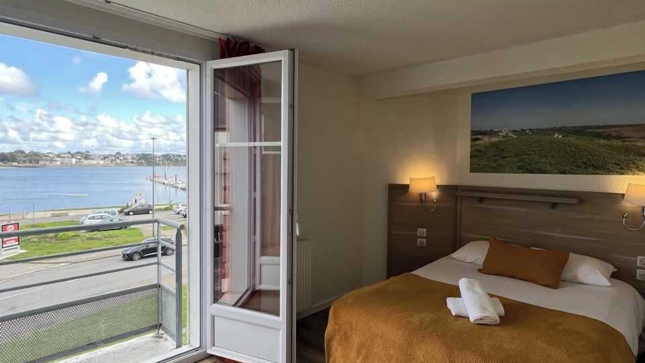 Photo of Bedroom in Saint-Marc