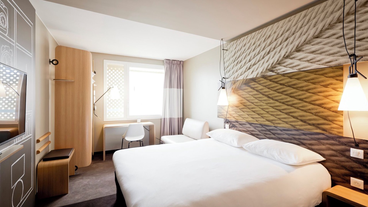 Photo of Bedroom in Vaulx-en-Velin