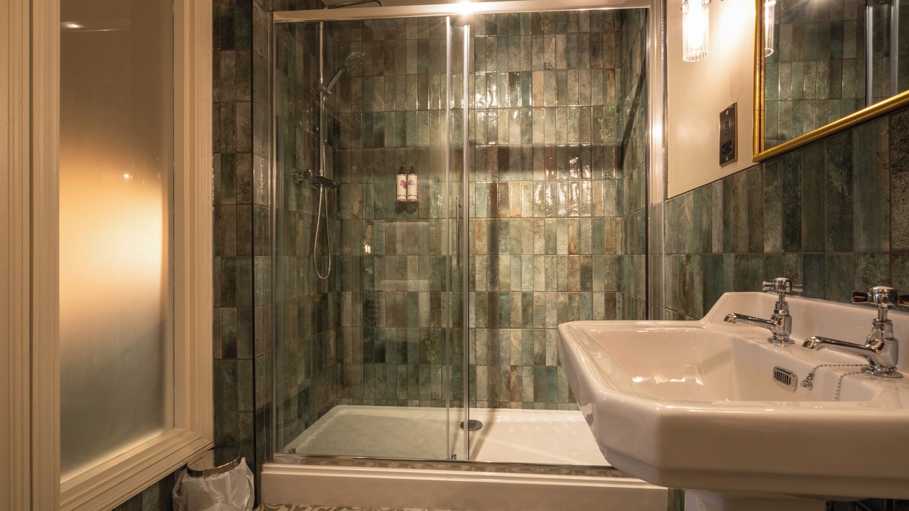 Photo of Bathroom in Crawley Down