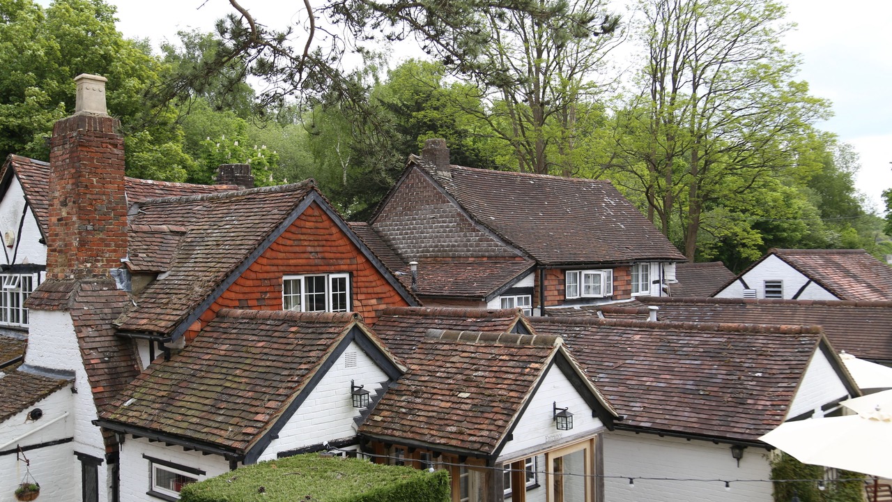 Photo of Others in Crawley Down