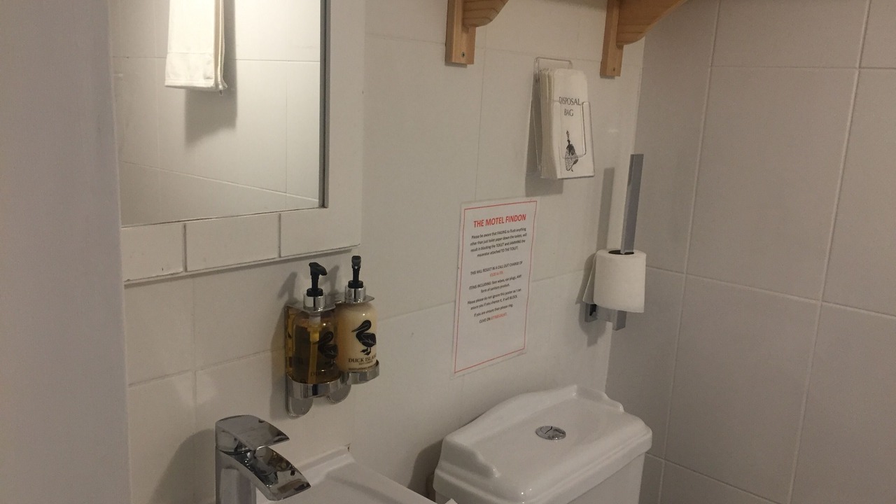 Photo of Bathroom in Findon