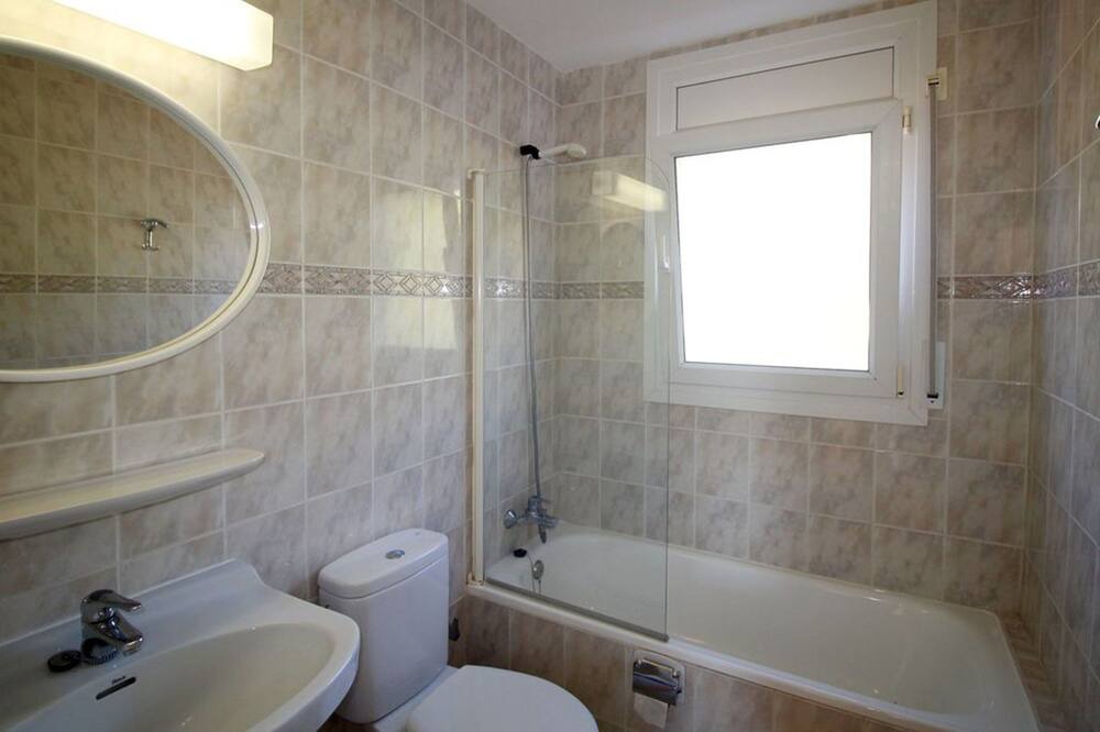 Photo of Bathroom in Pau