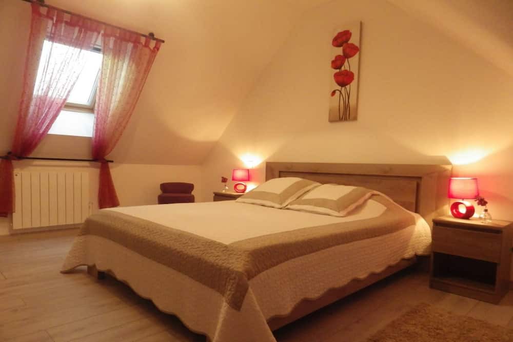 Photo of Bedroom in Creances