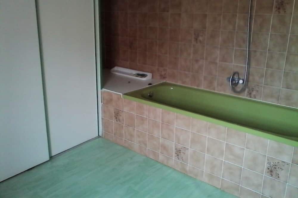 Photo of Others in Monget