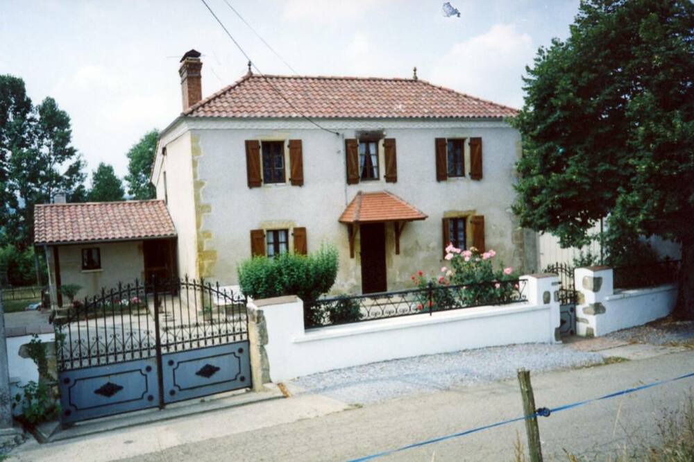 Photo of Outdoor in Monget