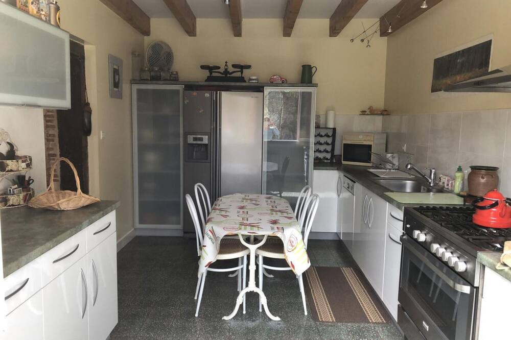 Photo of Kitchen in Mont-de-Marsan