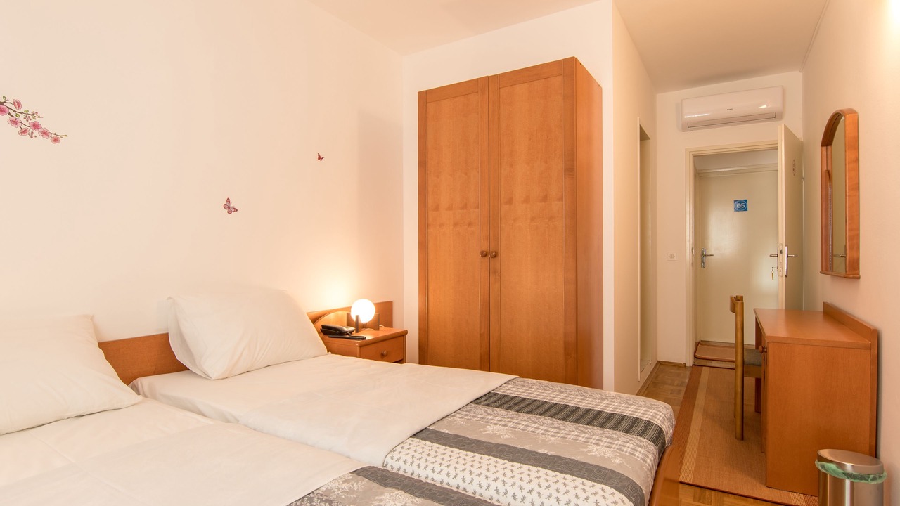 Photo of Bedroom in Starigrad