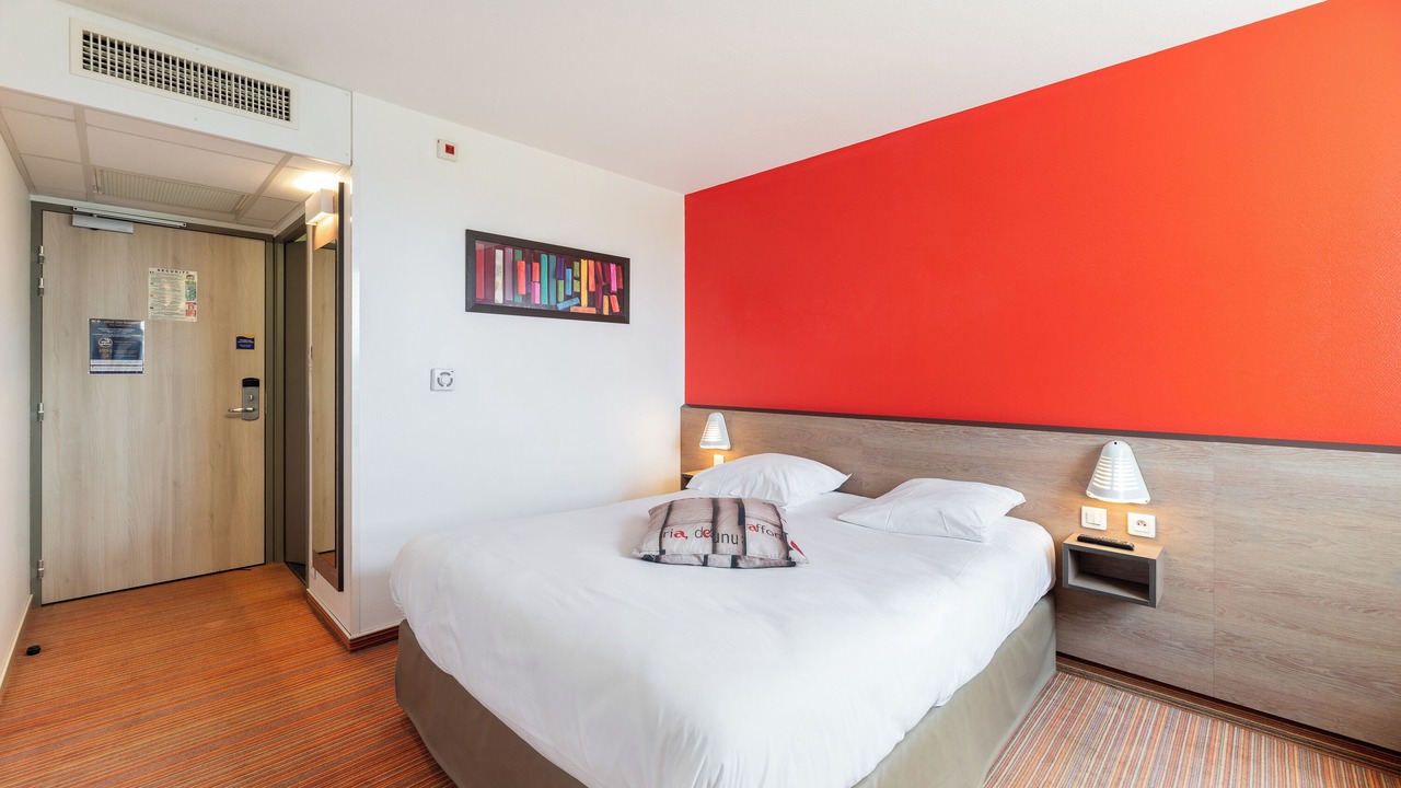 Photo of Bedroom in Ville-la-Grand