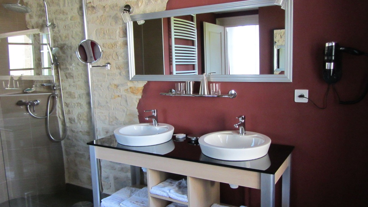 Photo of Bathroom in Bremondans