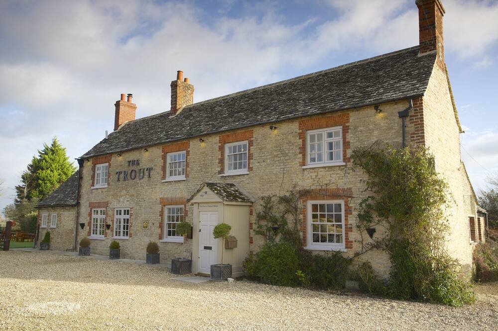 Photo of Outdoor in Faringdon