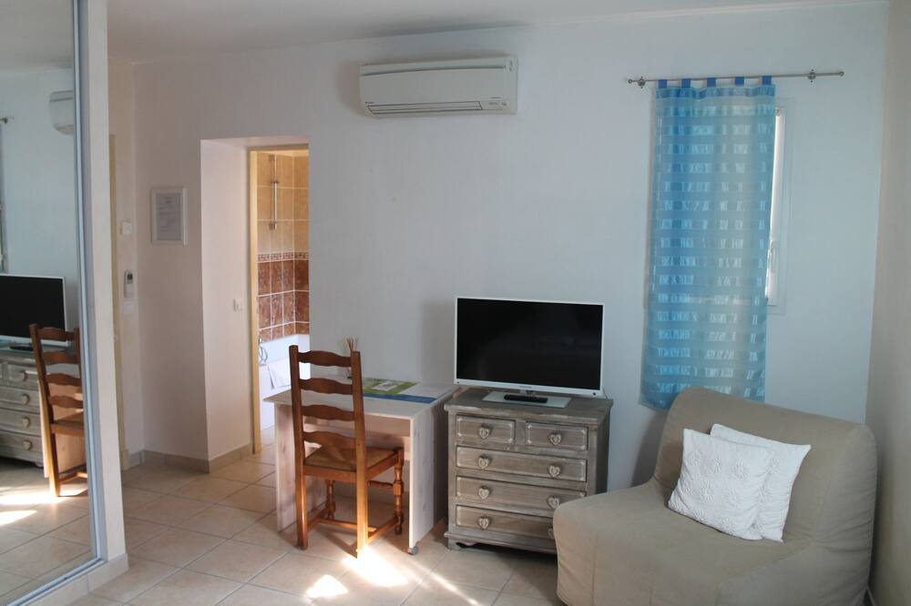 Photo of Bedroom in Montauroux