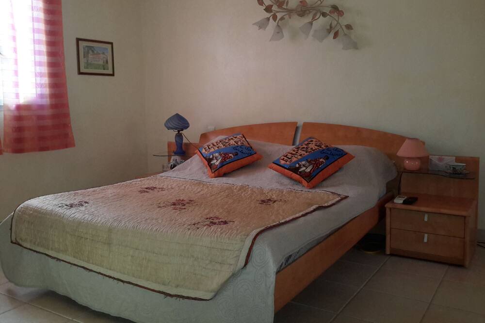 Photo of Bedroom in Montauroux