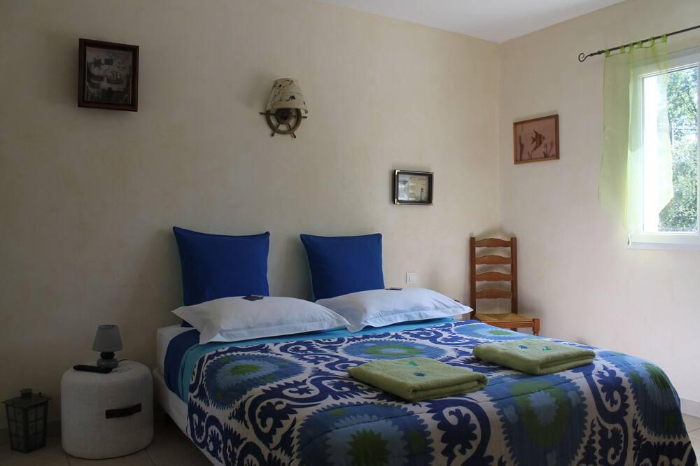 Photo of Bedroom in Montauroux