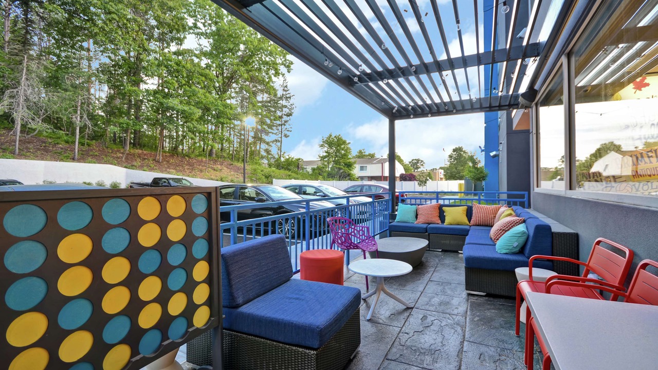 Photo of Patio Balcony in Chicopee