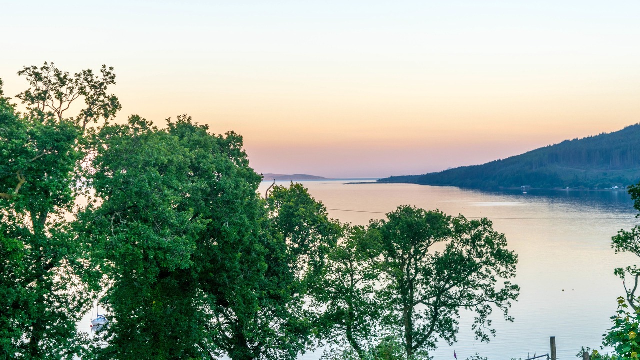 Photo of Others in Tighnabruaich