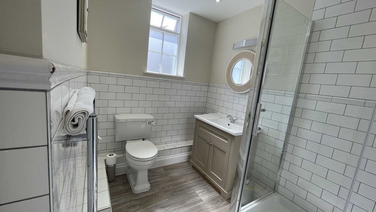 Photo of Bathroom in Parkgate
